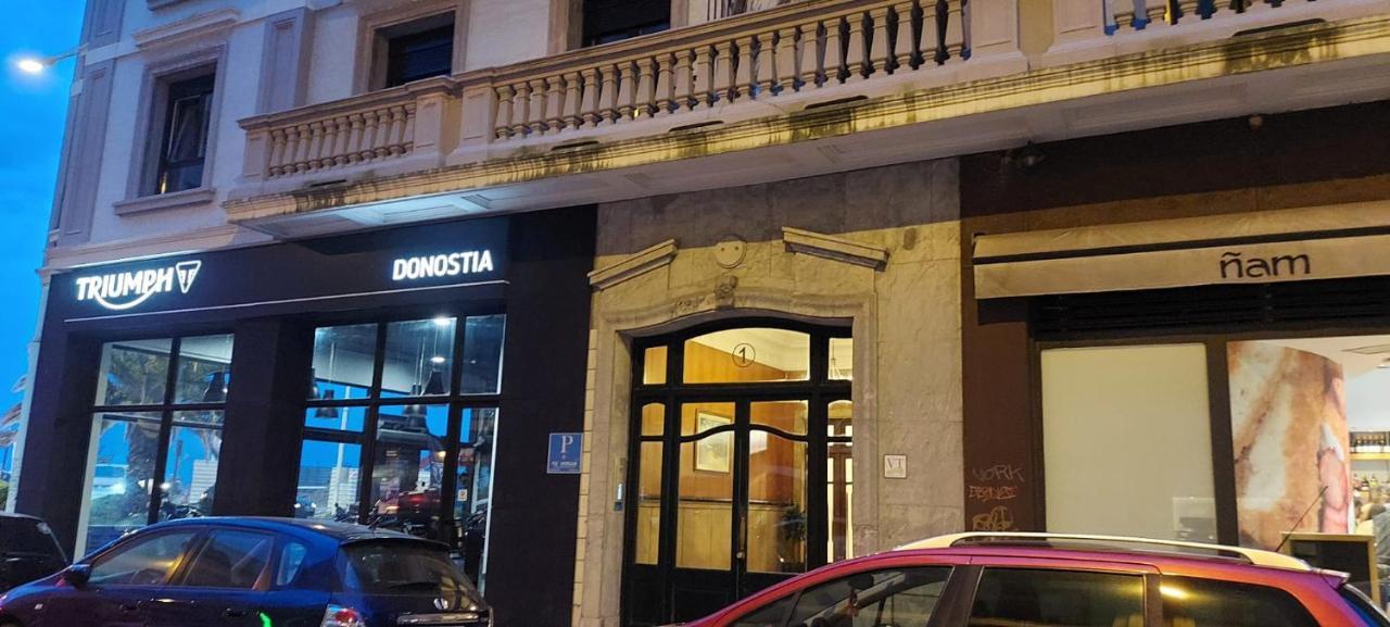 Pension Tu Hogar San Sebastián Exteriör bild