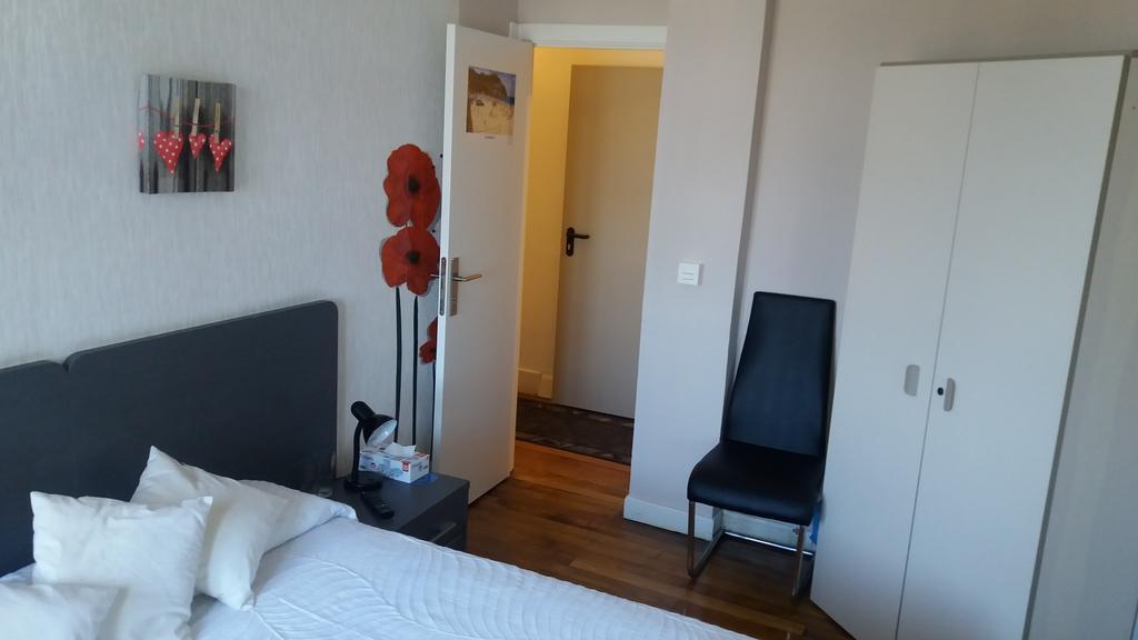 Pension Tu Hogar San Sebastián Exteriör bild