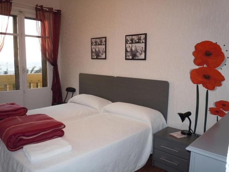 Pension Tu Hogar San Sebastián Exteriör bild
